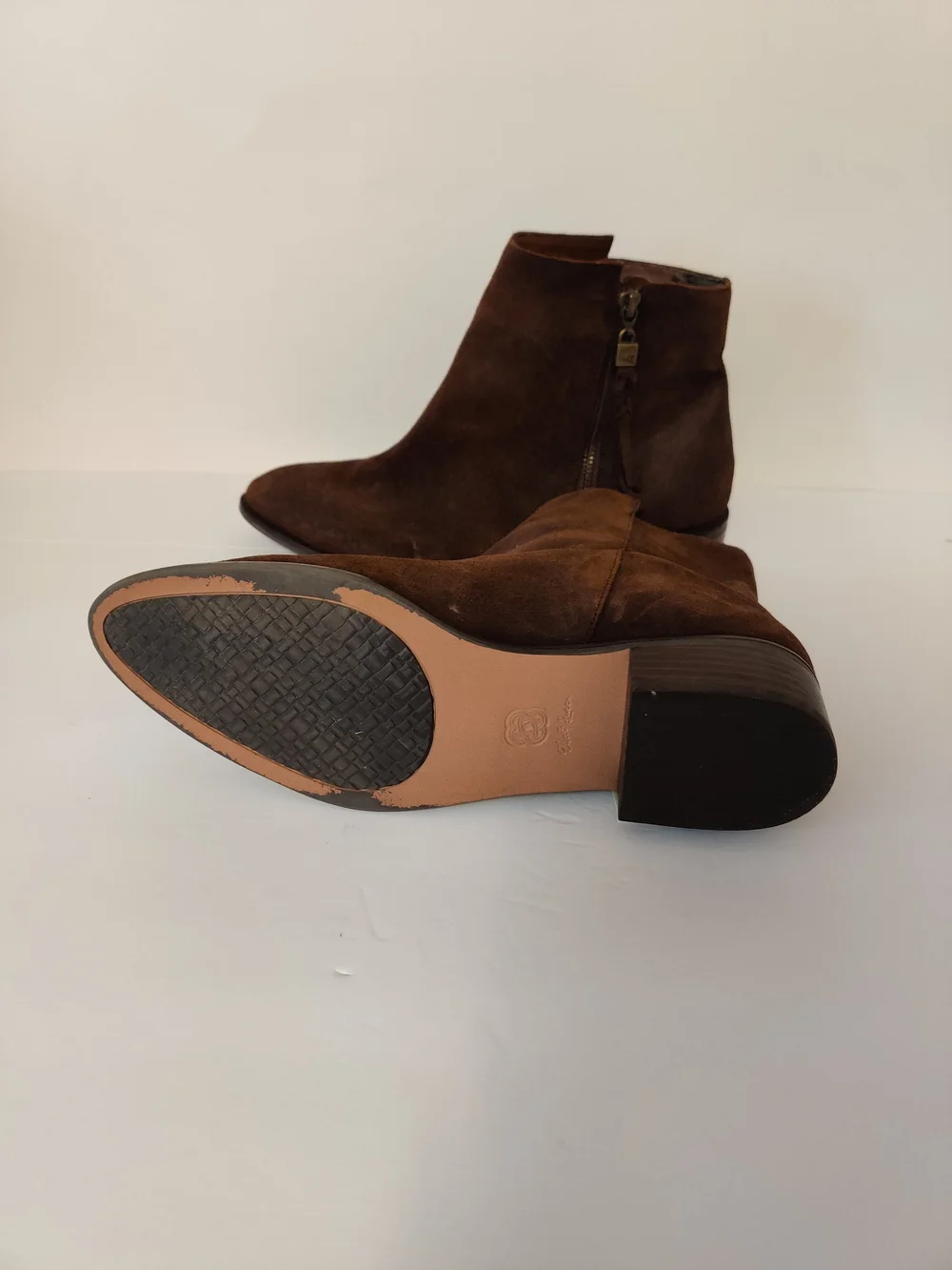 Elliott Lucca Brown Suede Ankle Boots 9
